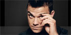 Robbie Williams firma per Universal