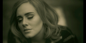 Adele ecco il video di Hello