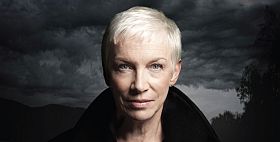 Annie Lennox un disco di standard anni 30 e 40