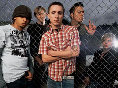 YELLOWCARD IL PUNK MELODICO PIU' RIVOLUZIONARIO ARRIVA DALLA CALIFORNIA ... YELLOWCARD